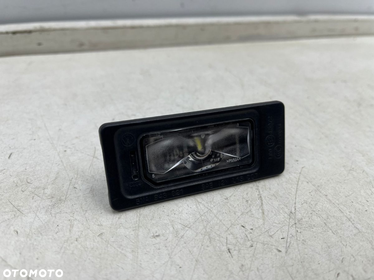 Lampka tablicy rejestracyjnej VW Audi Skoda Seat 13r.- LED klapy bagażnika podświetlenie tablicy - 2
