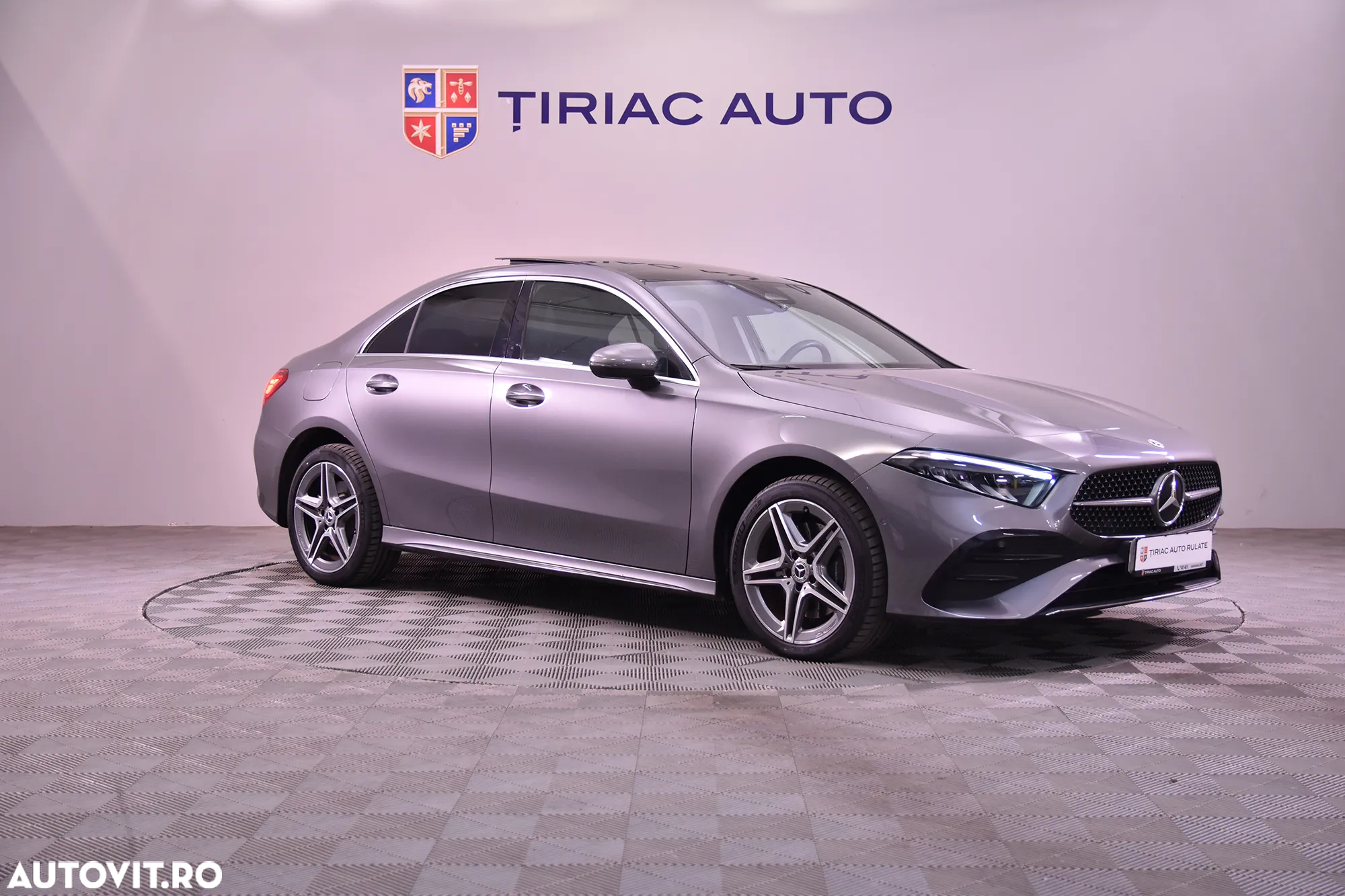 Mercedes-Benz A 250 e 8G-DCT AMG Line - 7