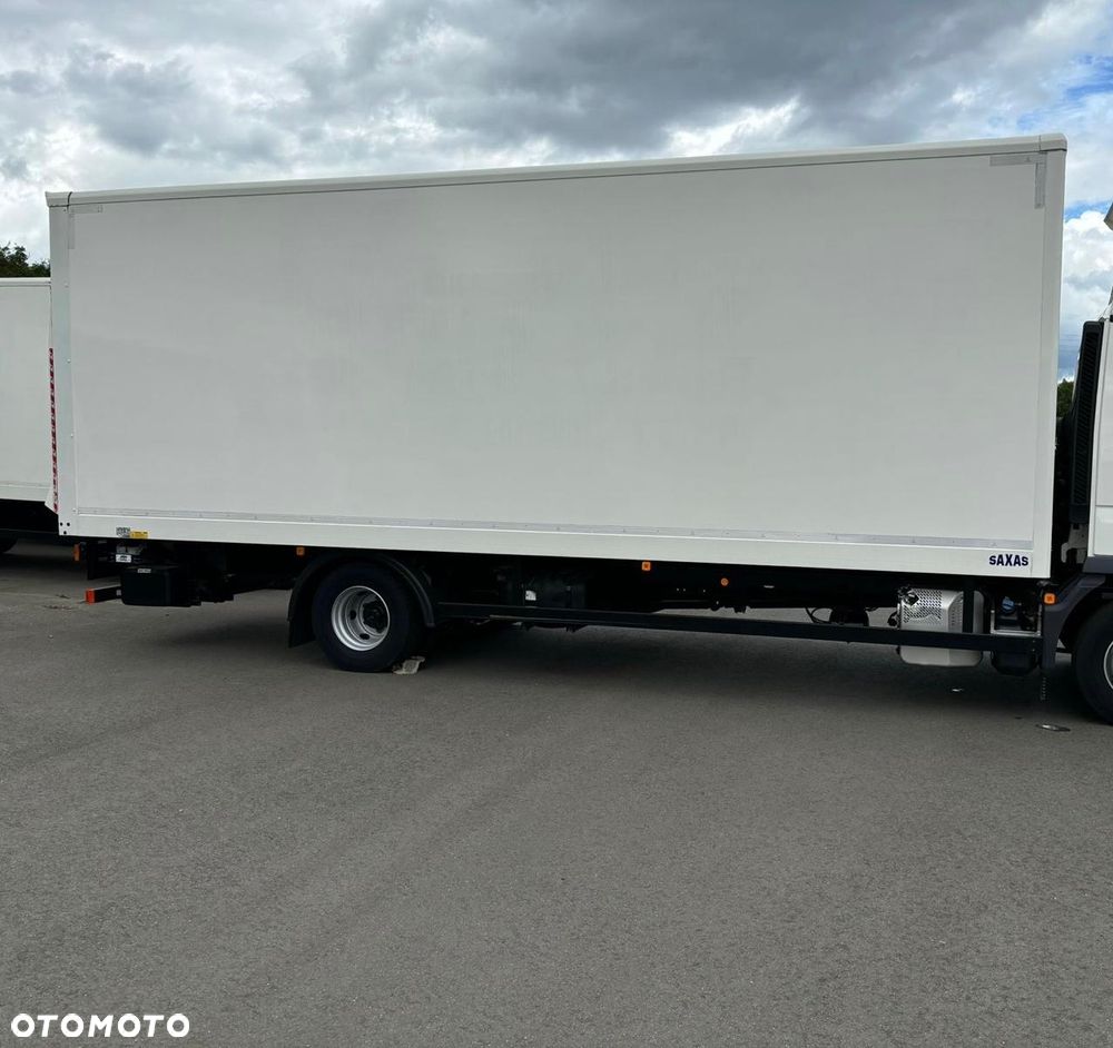 MAN Kontener z windą 1500 kg 2022 rok Izoterma Dhollandia BAR TGL TGM Atego LF FL Eurocargo MBB - 1