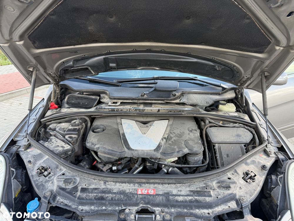 Mercedes-Benz Klasa R 320 CDI 4Matic 7G-TRONIC DPF - 20