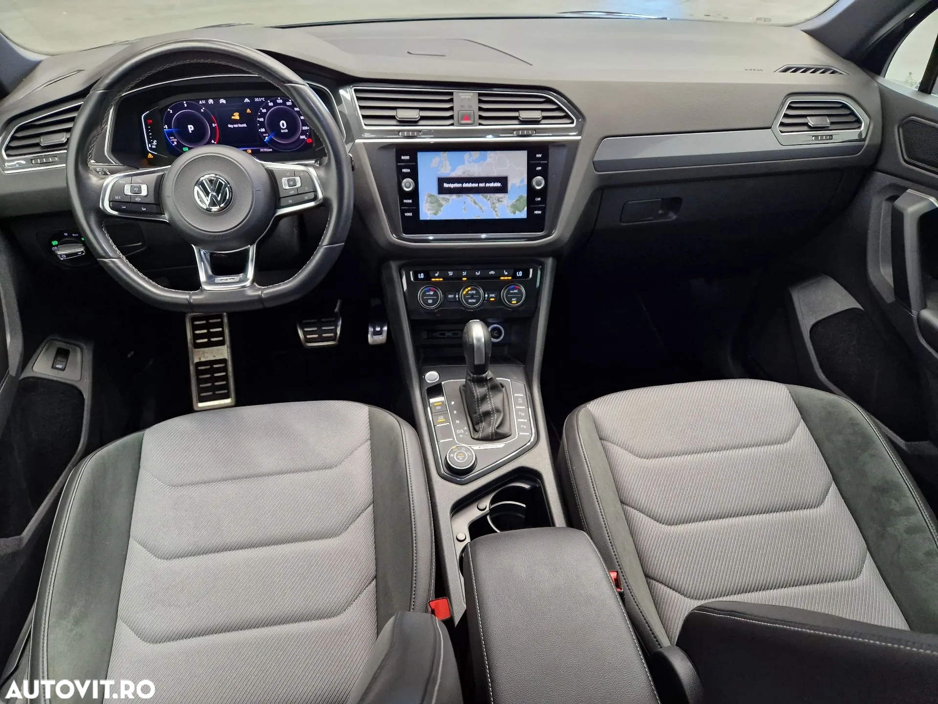 Volkswagen Tiguan - 3