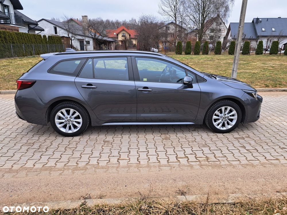 Toyota Corolla 1.8 Hybrid Comfort - 7