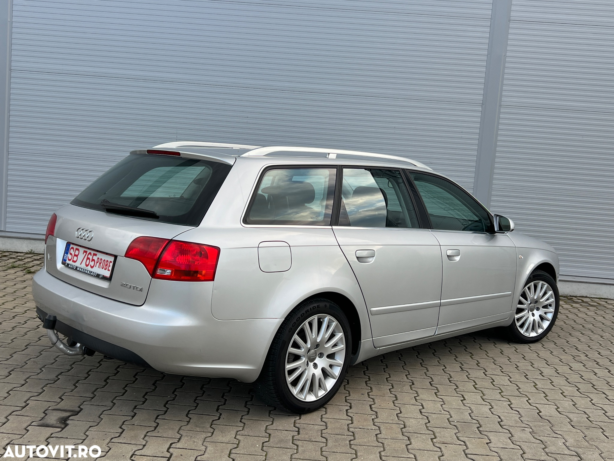 Audi A4 Avant 2.0 TDI - 3
