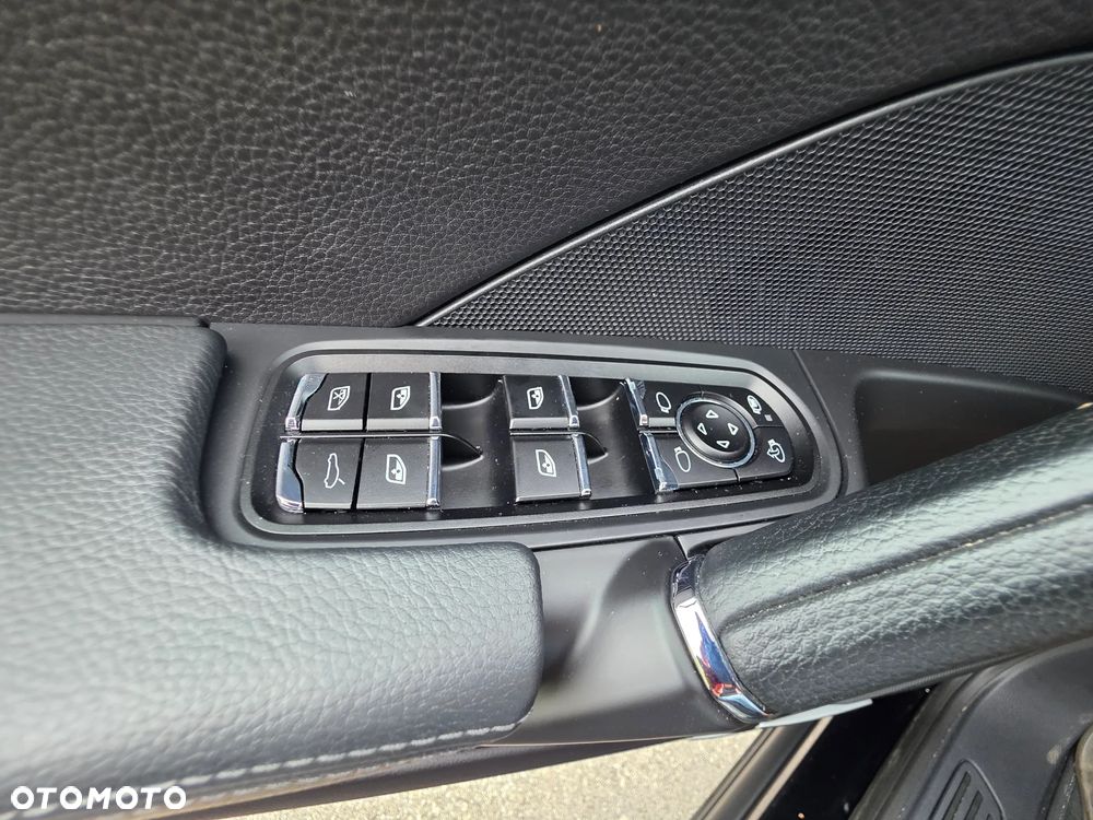 Porsche Cayenne Diesel Tiptronic S - 19