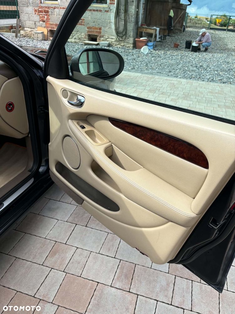Jaguar X-Type 2.0 D Entry/Classic - 17