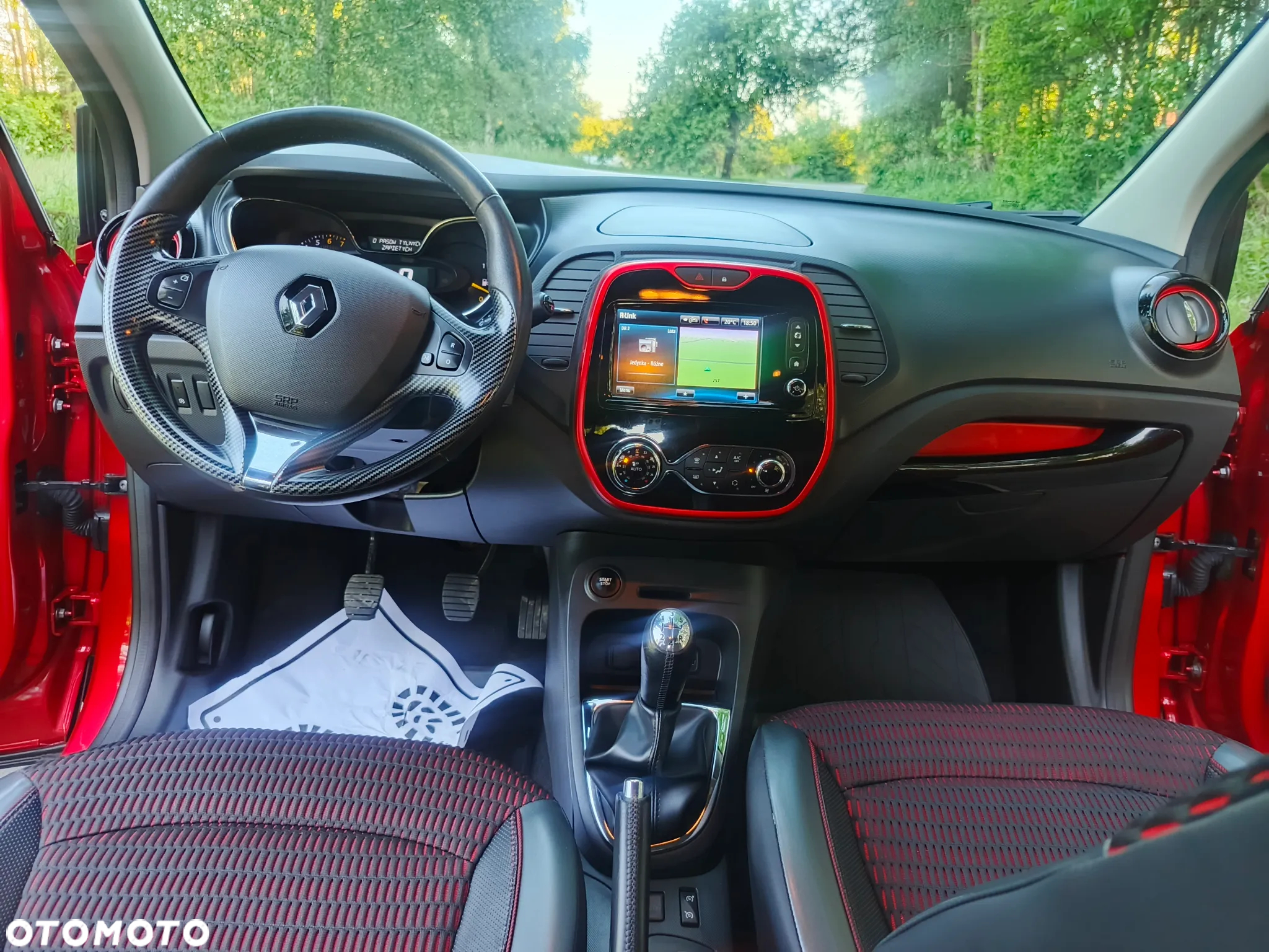 Renault Captur 0.9 Energy TCe Helly Hansen - 14