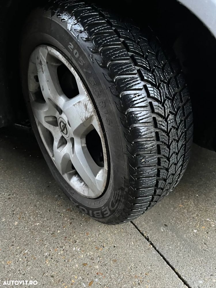 Opel Zafira 1.9 CDTI - 9