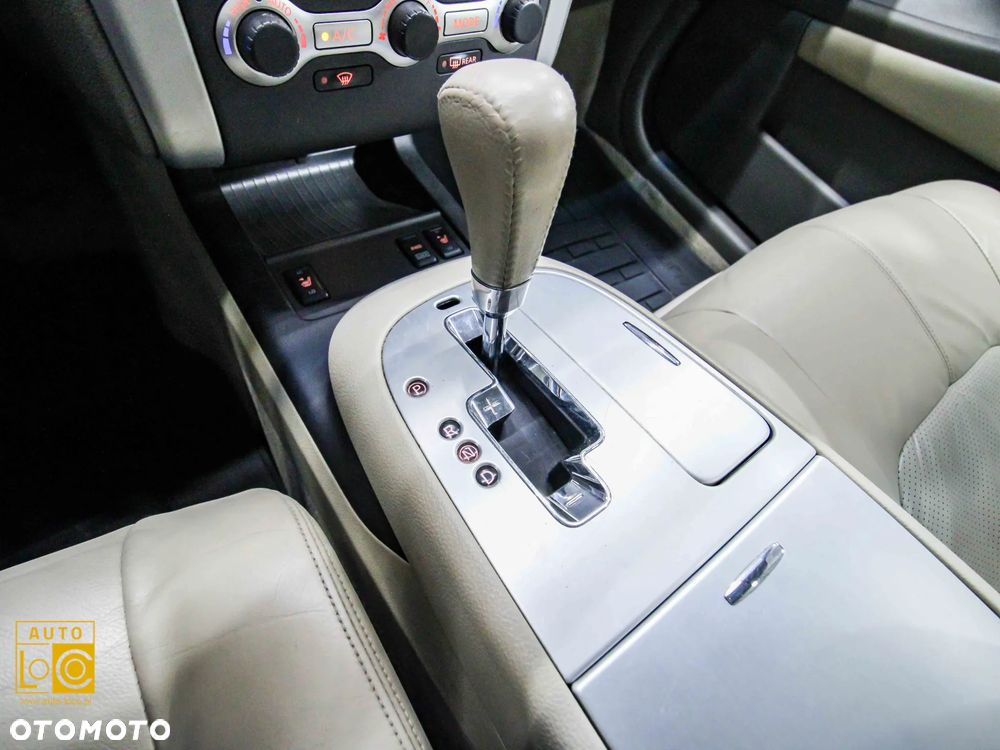 Nissan Murano 2.5 D Premium - 21