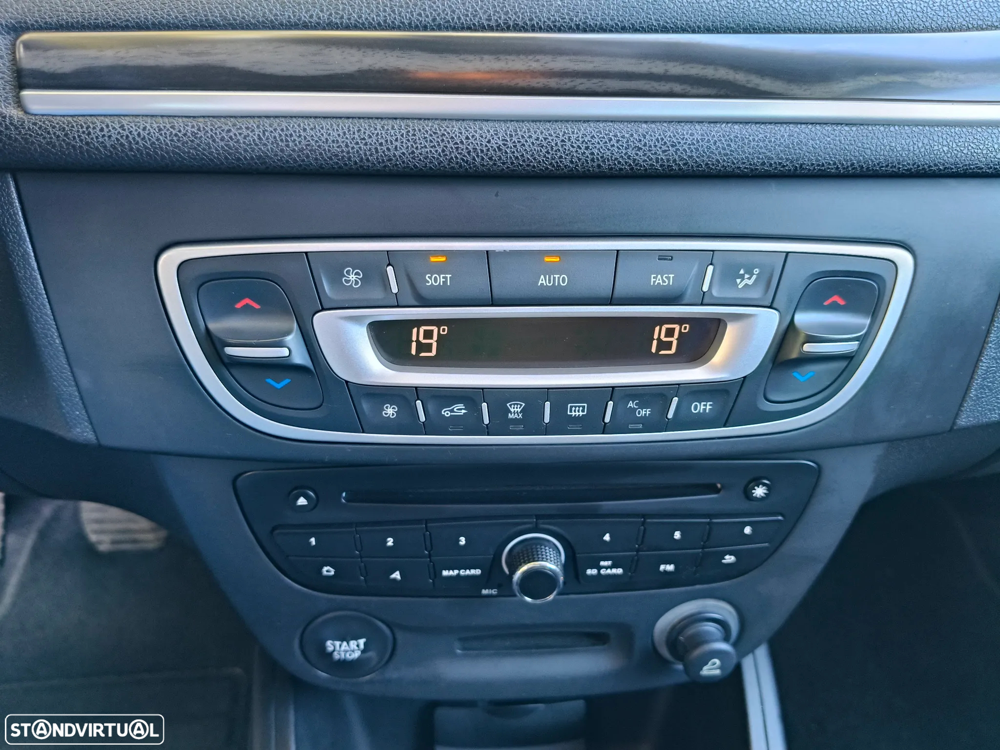 Renault Mégane Sport Tourer 1.5 dCi Dynamique S - 11