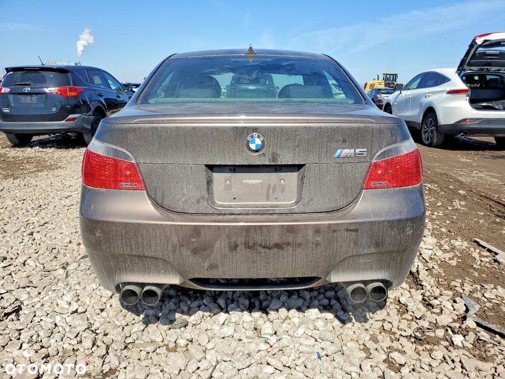 BMW M5 - 6