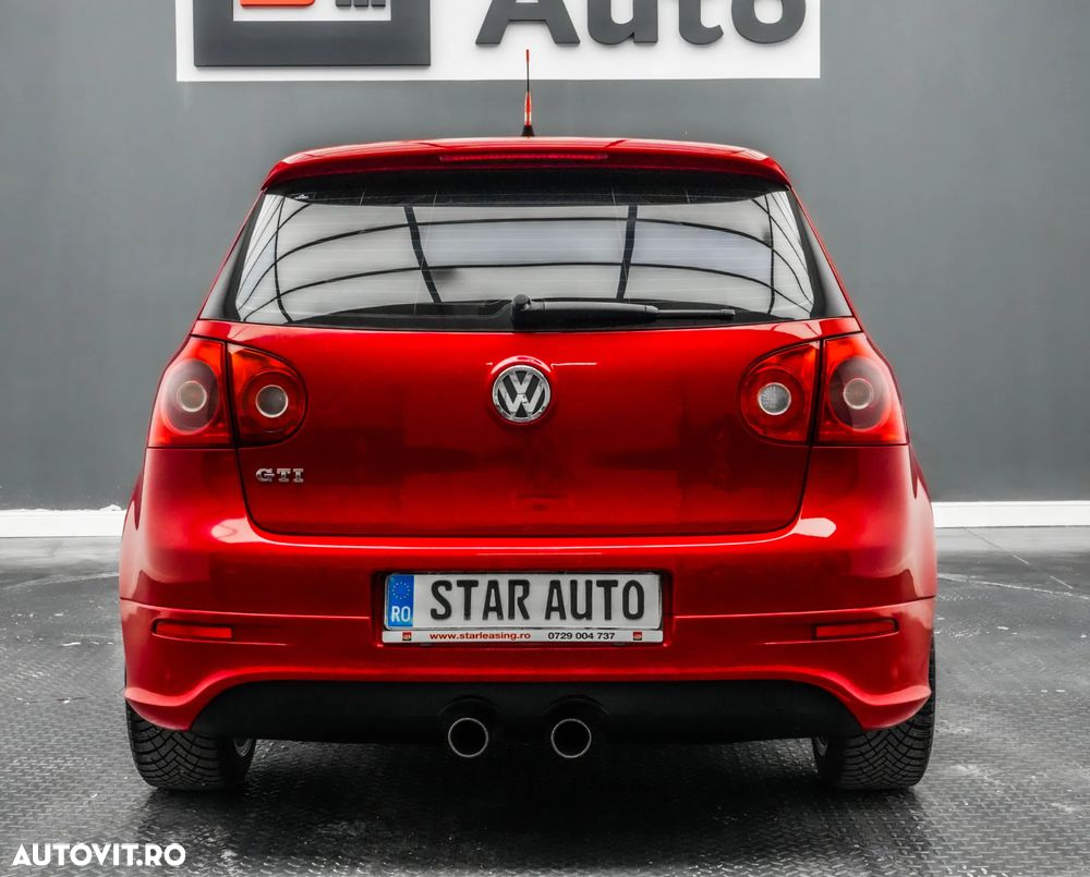 Volkswagen Golf 2.0 FSI GTI - 6
