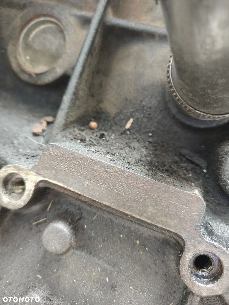 MERCEDES W211 LIFT W204  Silnik kompletny 2.2 Cdi 646821 Delphi - 4