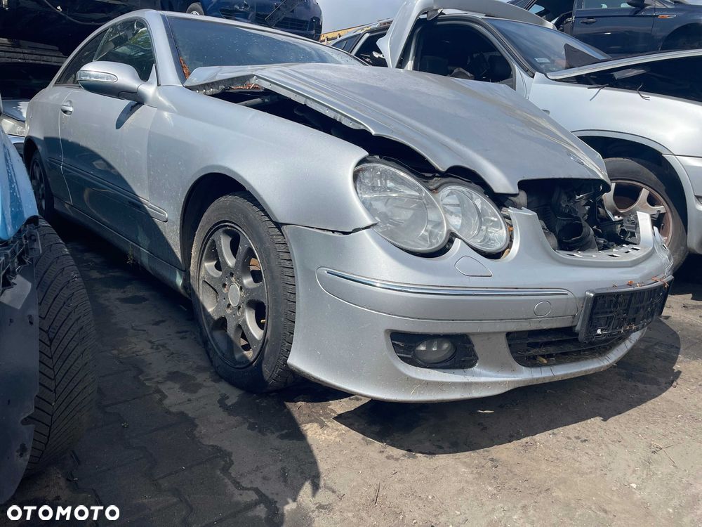 Mercedes Clk / W209 / 744 / 2003r. / 1.8b na części