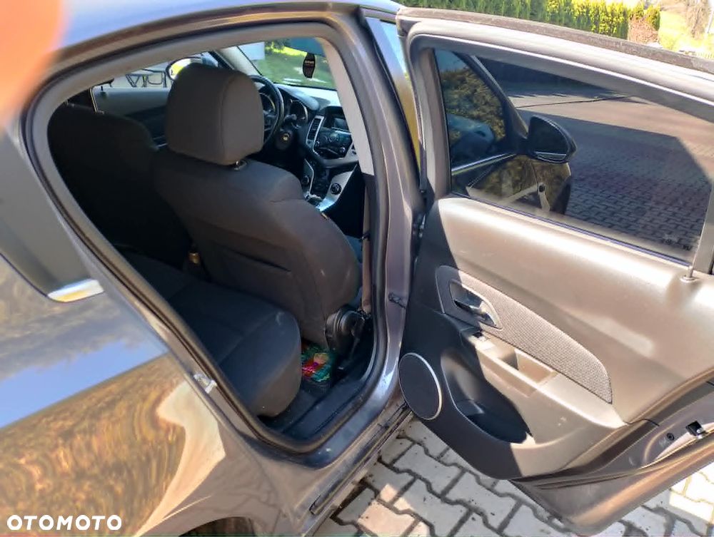 Chevrolet Cruze 2.0 VDCi LS - 5