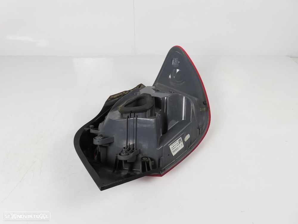 Farolim LED Esquerdo/Trás Usado / Original MERCEDES-BENZ A-CLASS (W176) A1769065... - 4