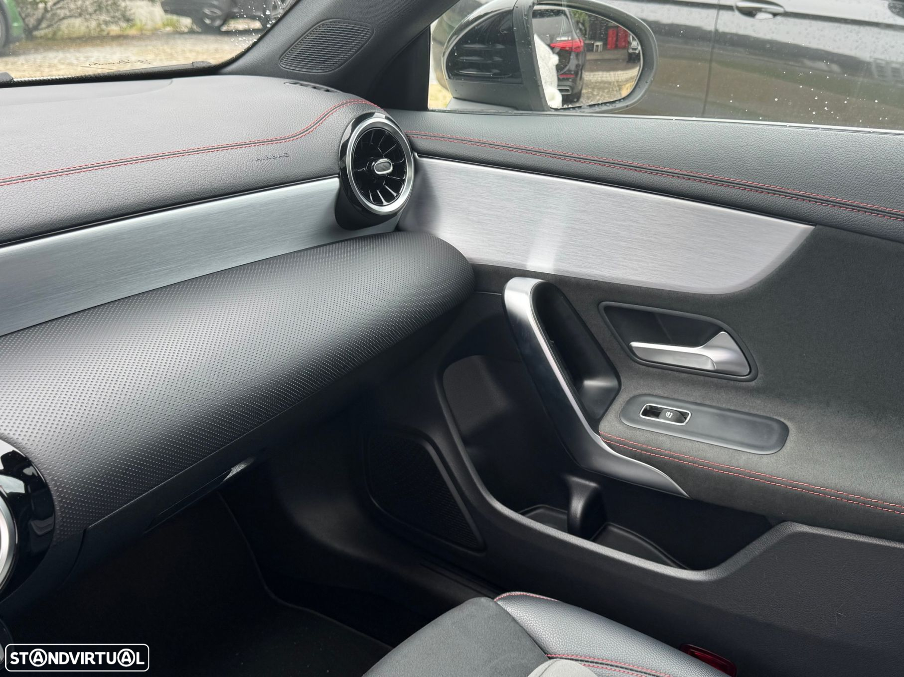 Mercedes-Benz CLA 200 d Shooting Brake AMG Line Aut. - 14