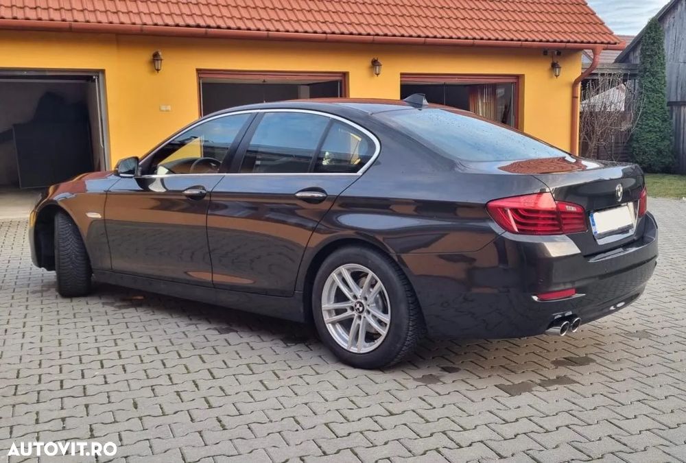 BMW Seria 5 520d xDrive Aut. Luxury Line - 6