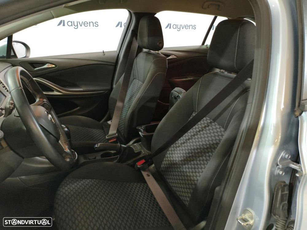 Opel Astra Sports Tourer 1.5 D Business Edition S/S - 6