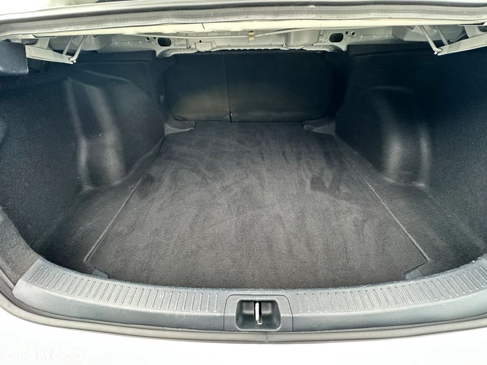 Toyota Corolla 1.5 Active - 20