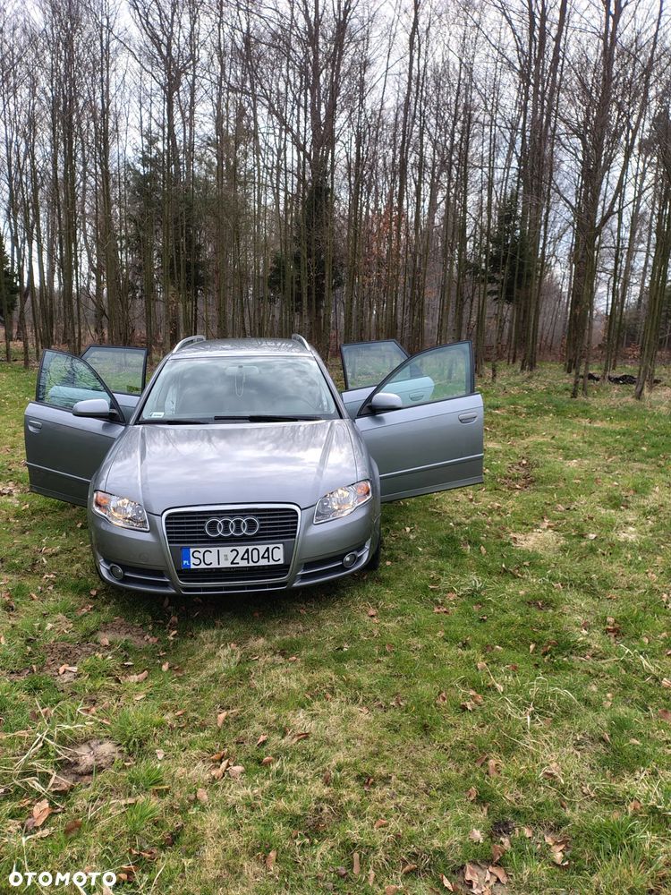 Audi A4 Avant 2.0 TDI - 1