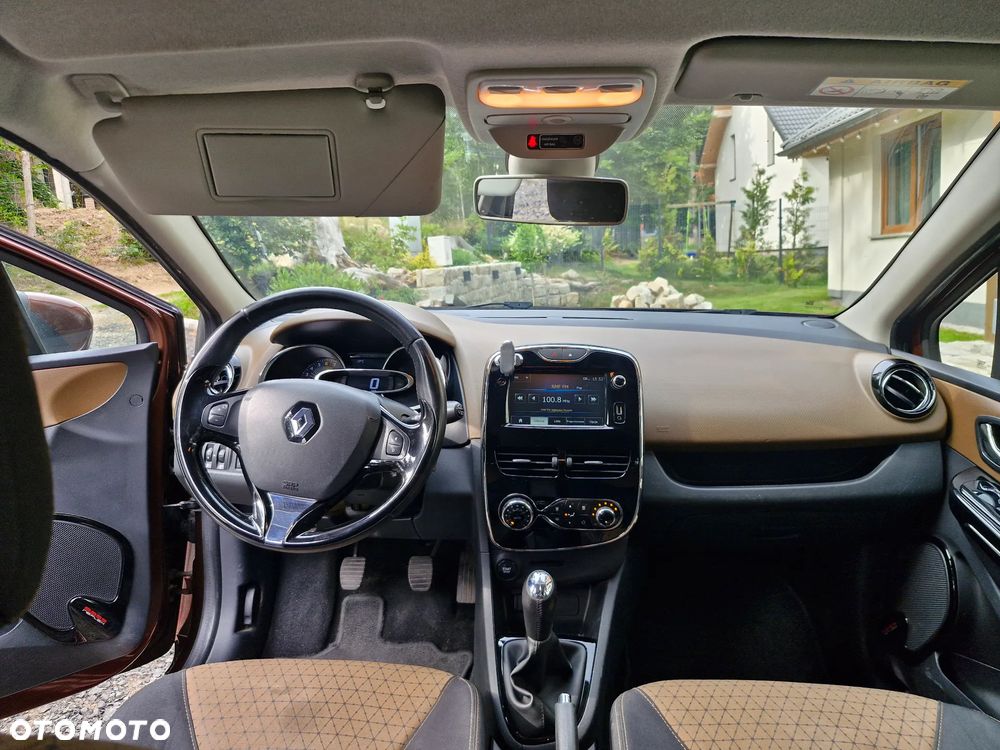 Renault Clio - 2