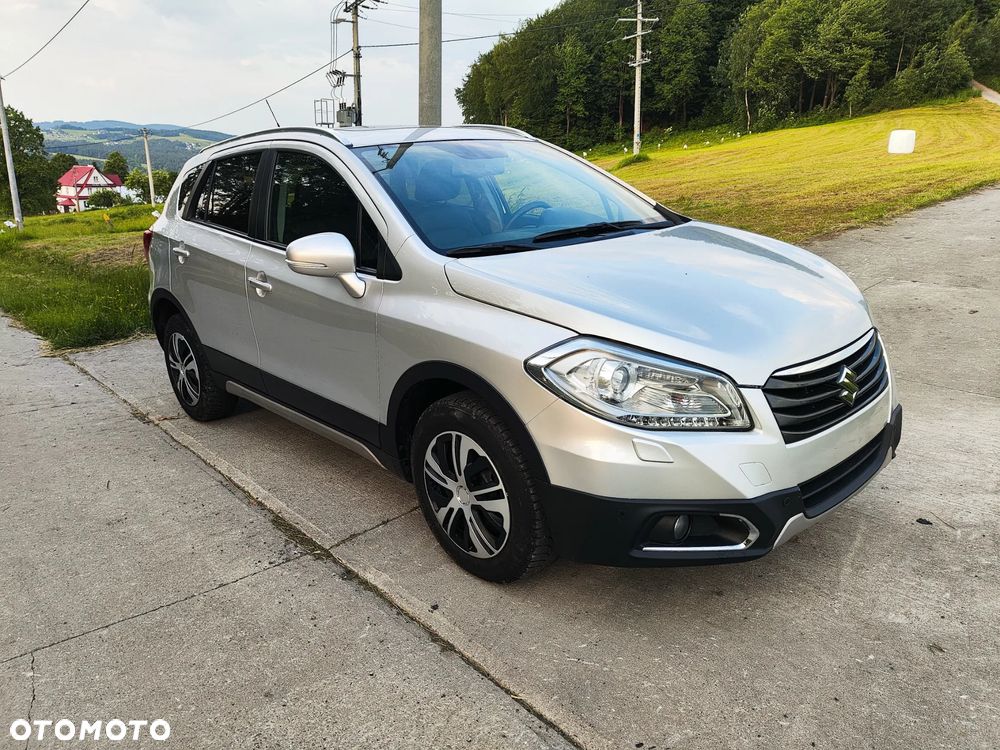 Suzuki SX4 S-Cross 1.6 Premium 4WD CVT