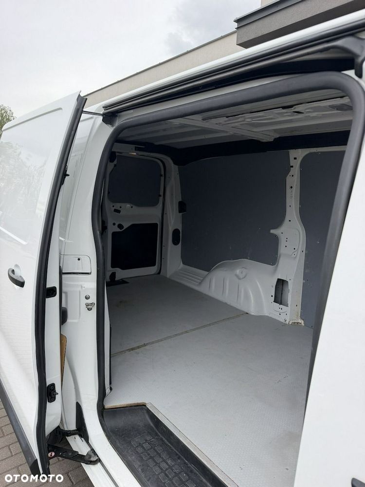 Toyota ProAce - 12