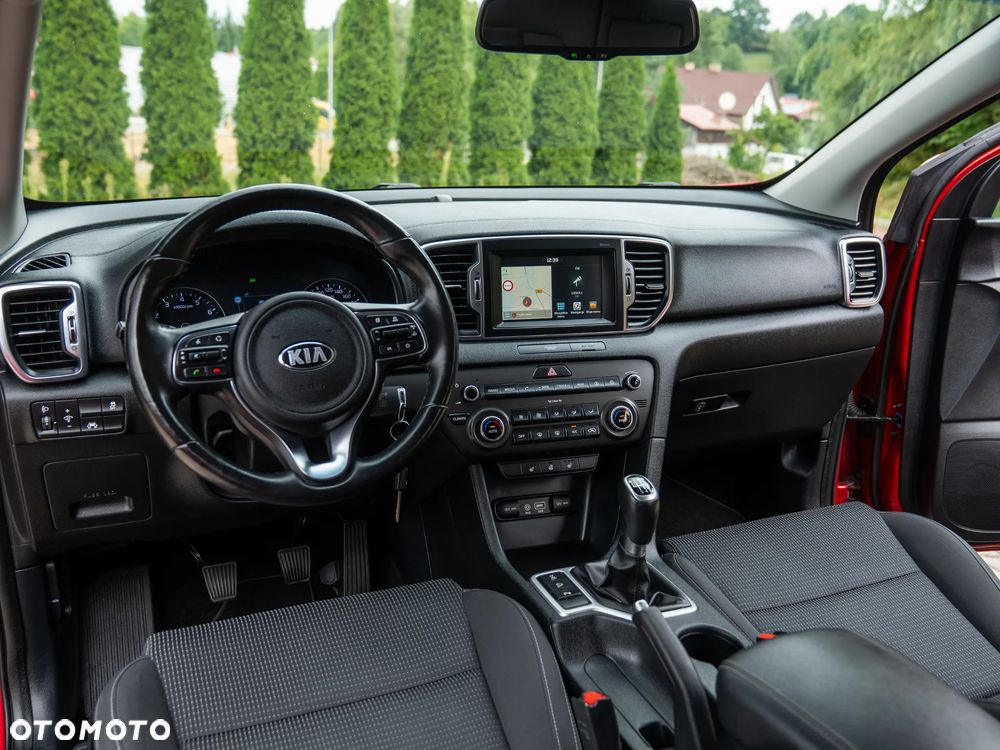 Kia Sportage 1.6 T-GDI AWD VISION - 27
