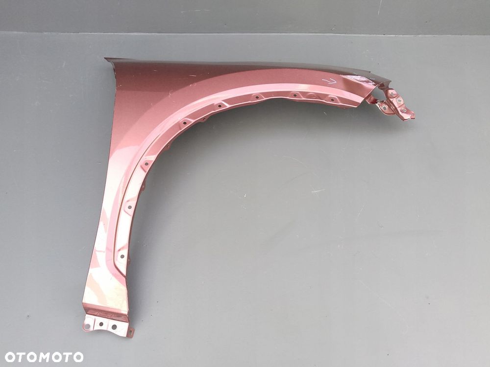 LEXUS LBX 2023- BŁOTNIK PRAWY PRZEDNI = - 9