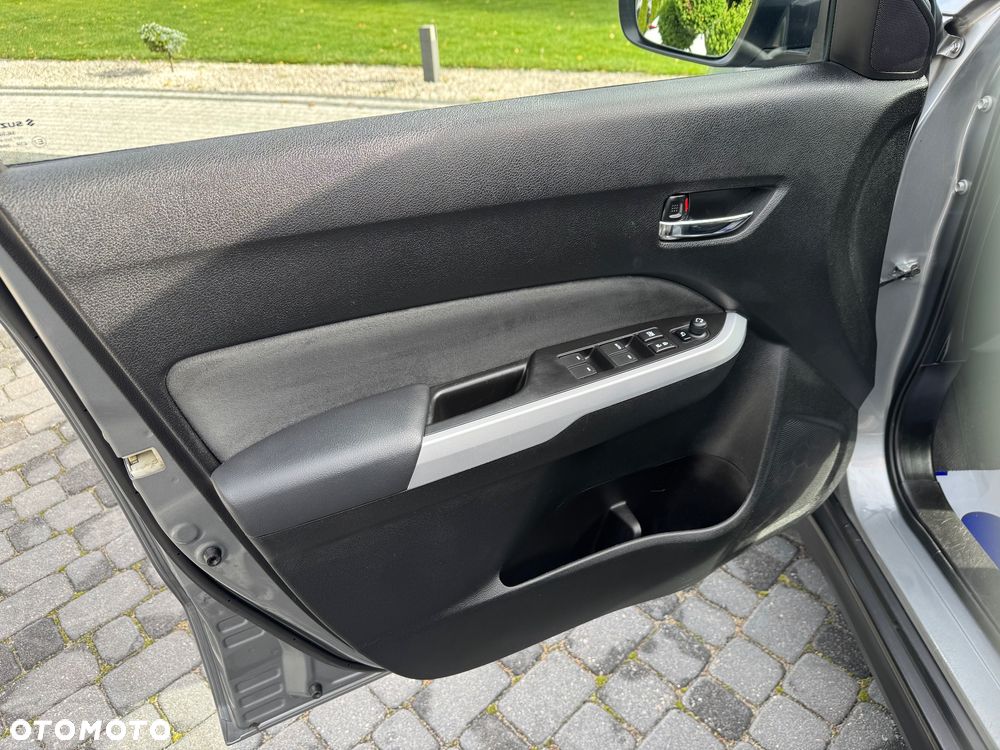 Suzuki Vitara 1.6 (4x2) Comfort+ - 30