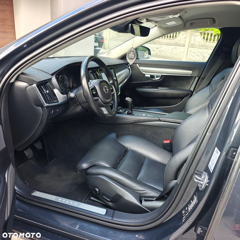 Volvo V90 - 19