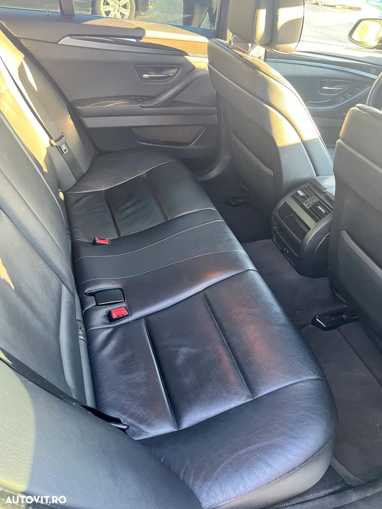 BMW Seria 5 520d Aut. - 7