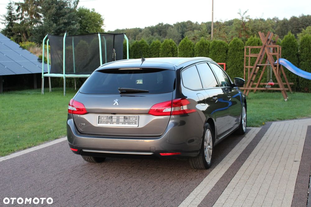 Peugeot 308 - 6