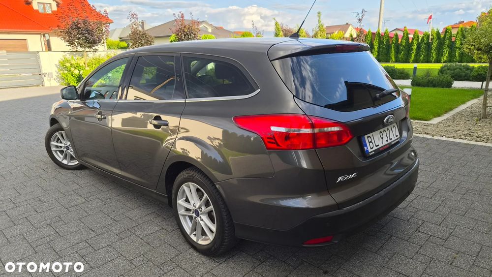 Ford Focus 1.0 EcoBoost STart-Stopp-System TITANIUM - 3