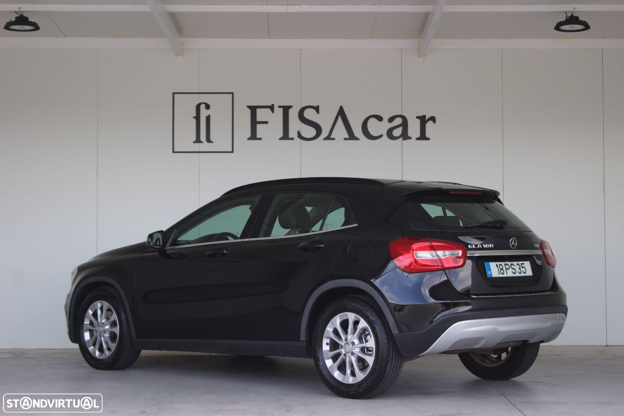 Mercedes-Benz GLA 180 CDi - 11
