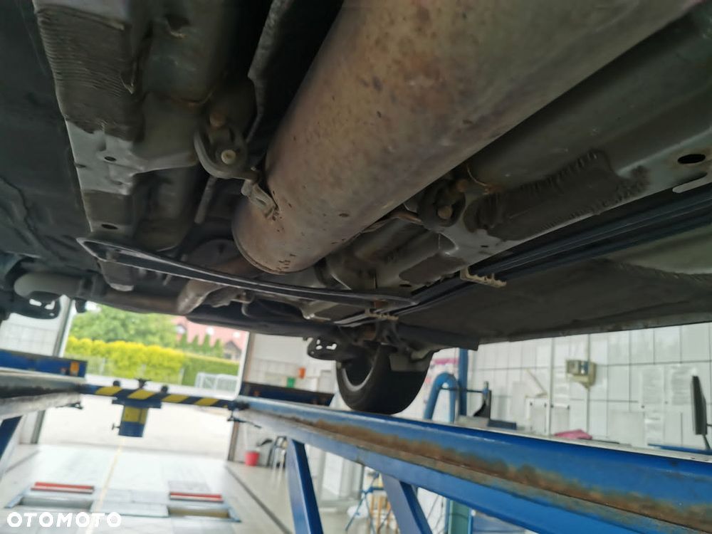 Toyota Yaris 1.33 Premium - 17