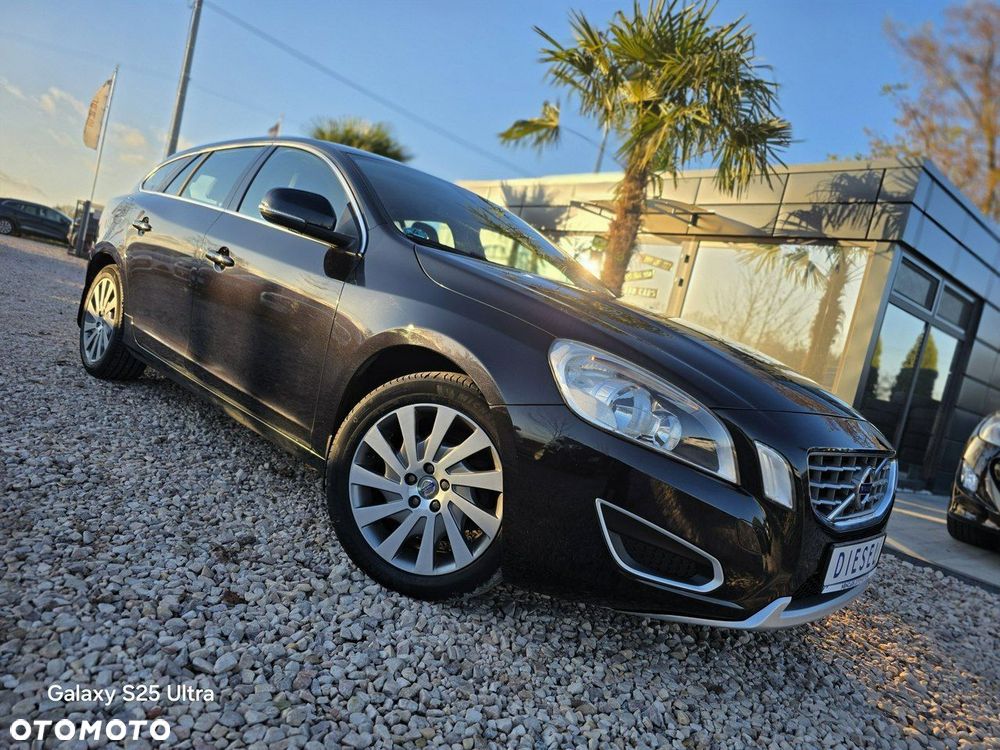 Volvo V60 D3 Momentum - 2