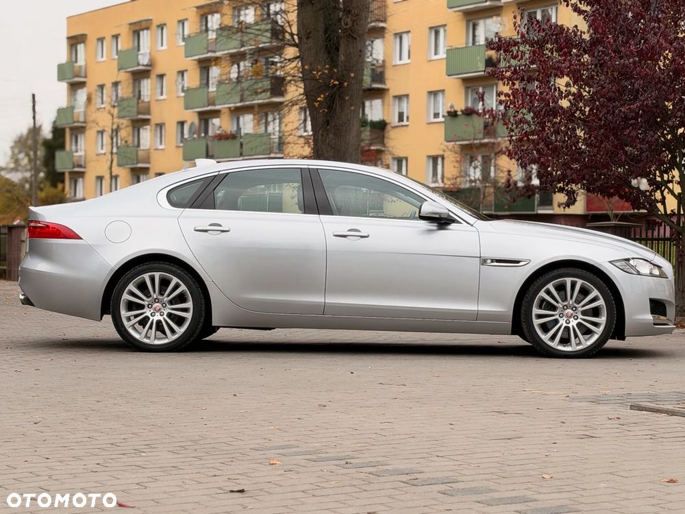 Jaguar XF 3.0 TDV6 300 Sport - 20
