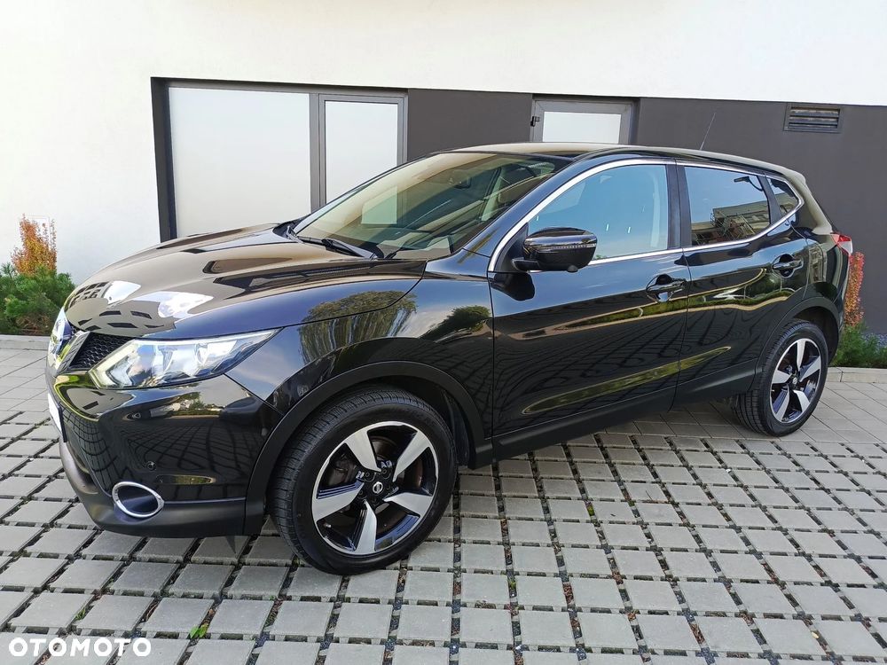 Nissan Qashqai 1.2 DIG-T N-Connecta EU6 - 1
