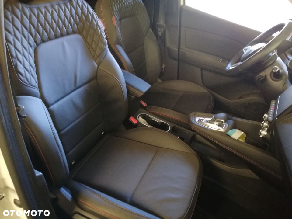 FOTELE SIEDZENIA KANAPA BOCZKI RENAULT CAPTUR INITIALE PARIS SKÓRY - 1