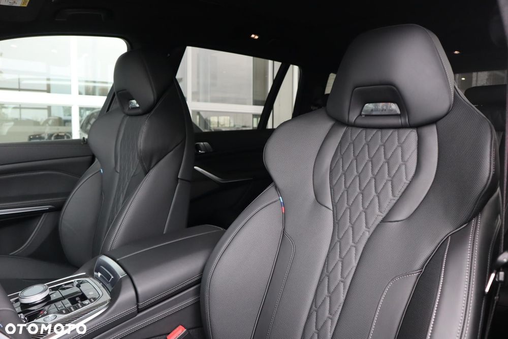 BMW X7 - 11