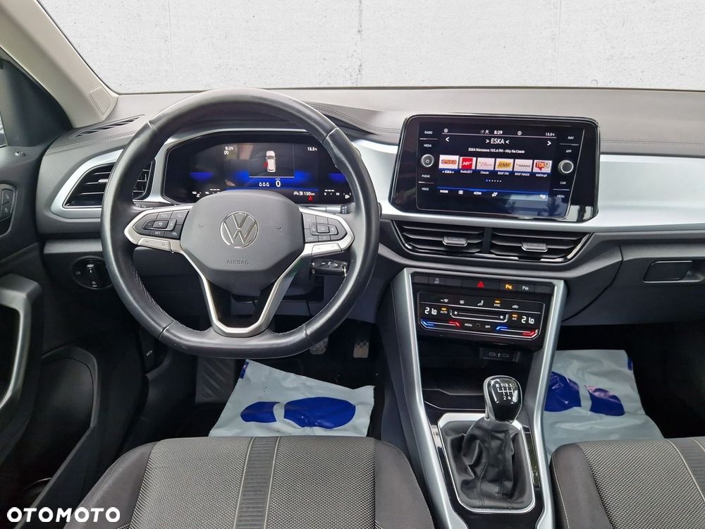 Volkswagen T-Roc - 21
