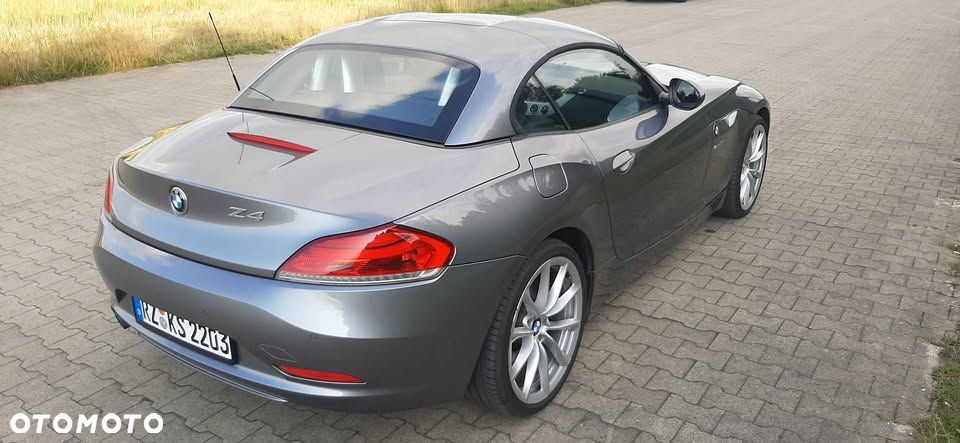 BMW Z4 23i sDrive - 16