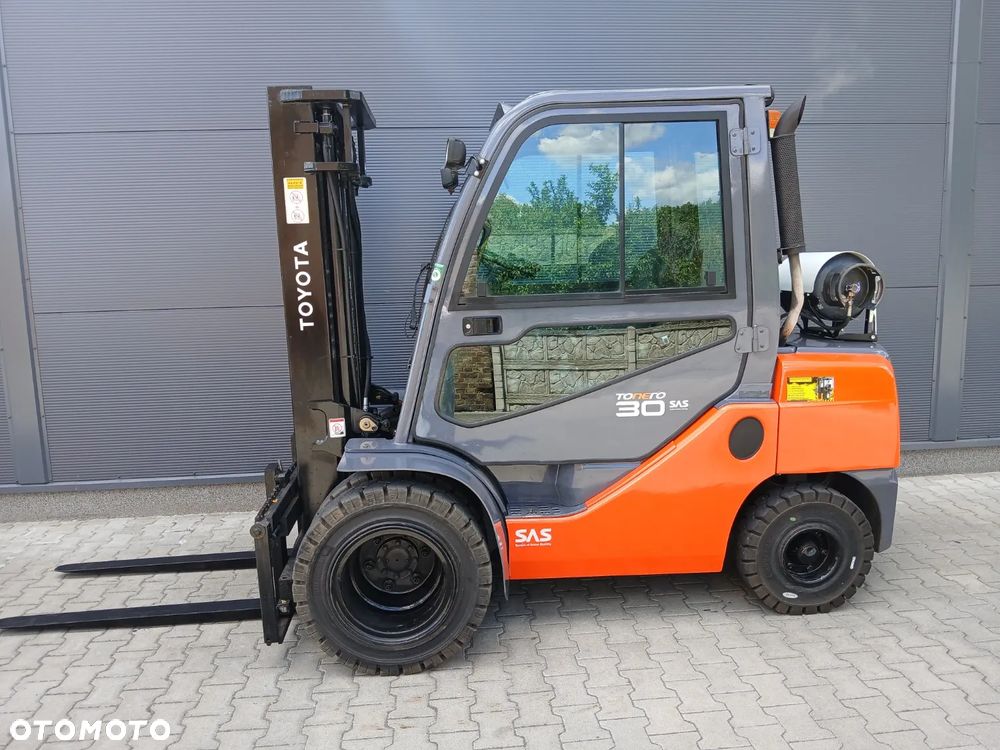 Toyota 02-8FGF30 - 9