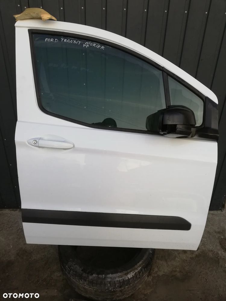 Ford Transit Courier drzwi prawe prawy przód przednie KOMPLETNE - 2