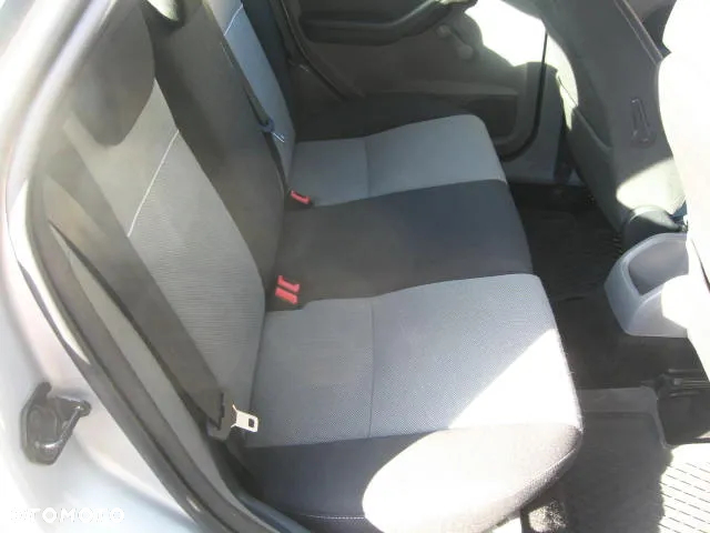 Ford Focus 1.6 Gold X EU5 - 13