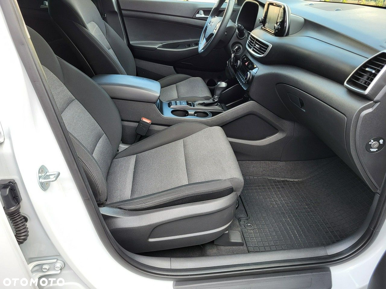 Hyundai Tucson - 16
