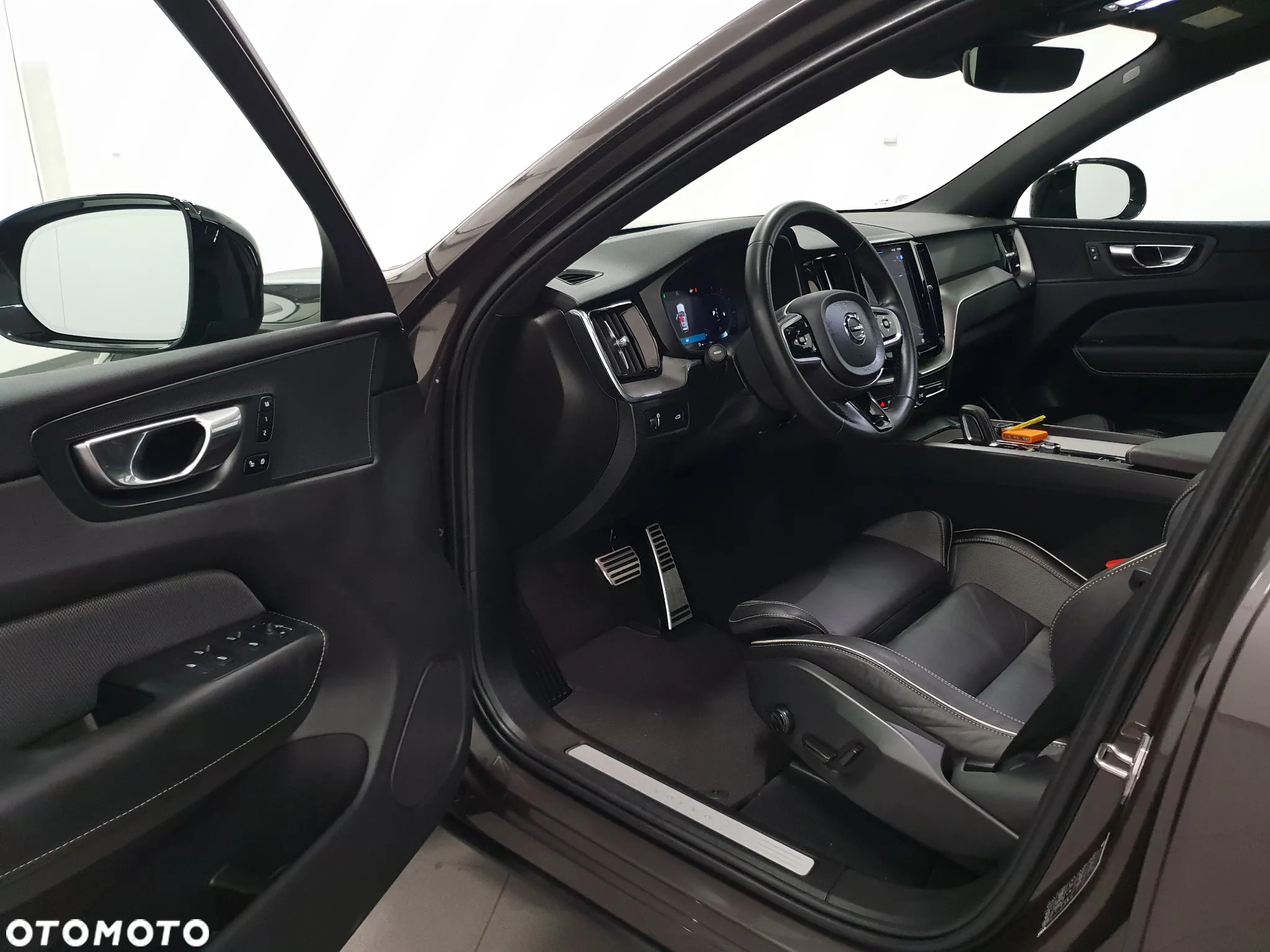 Volvo XC 60 B4 D Geartronic RDesign - 5