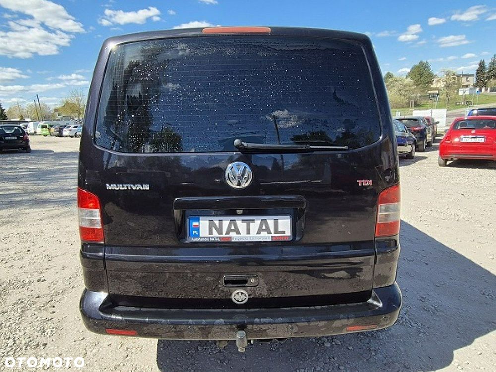 Volkswagen Multivan - 3