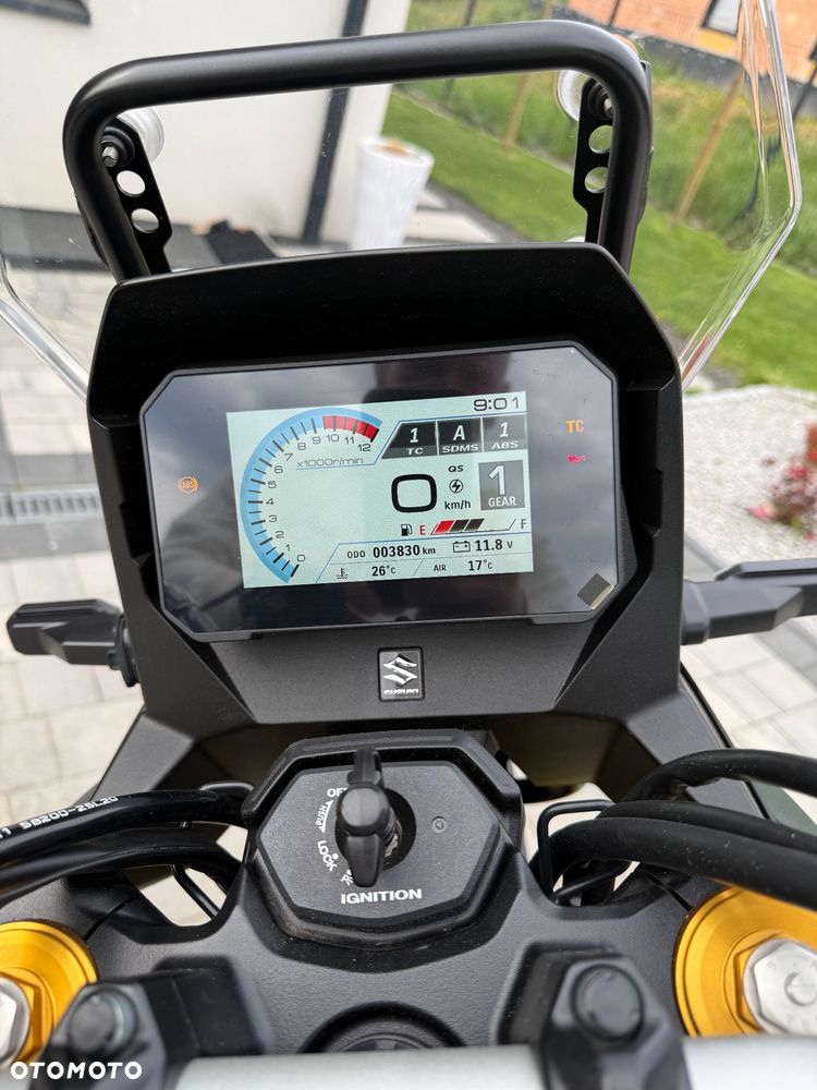 Suzuki V-STROM - 14